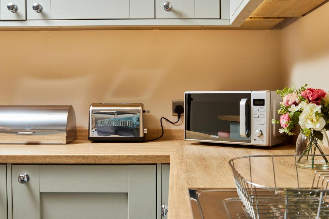 The Stunning Central Harrogate Abode - Sleeps 6 Εξωτερικό φωτογραφία
