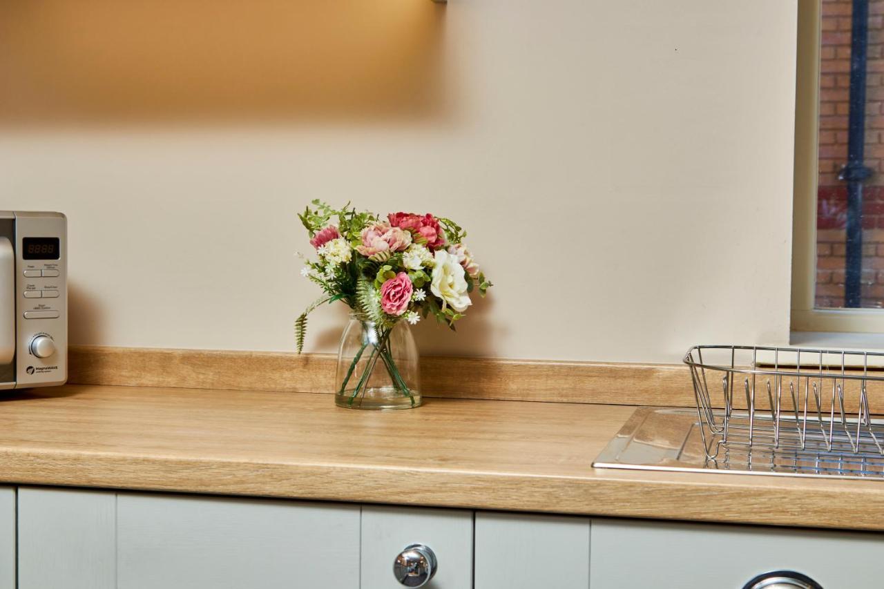 The Stunning Central Harrogate Abode - Sleeps 6 Εξωτερικό φωτογραφία
